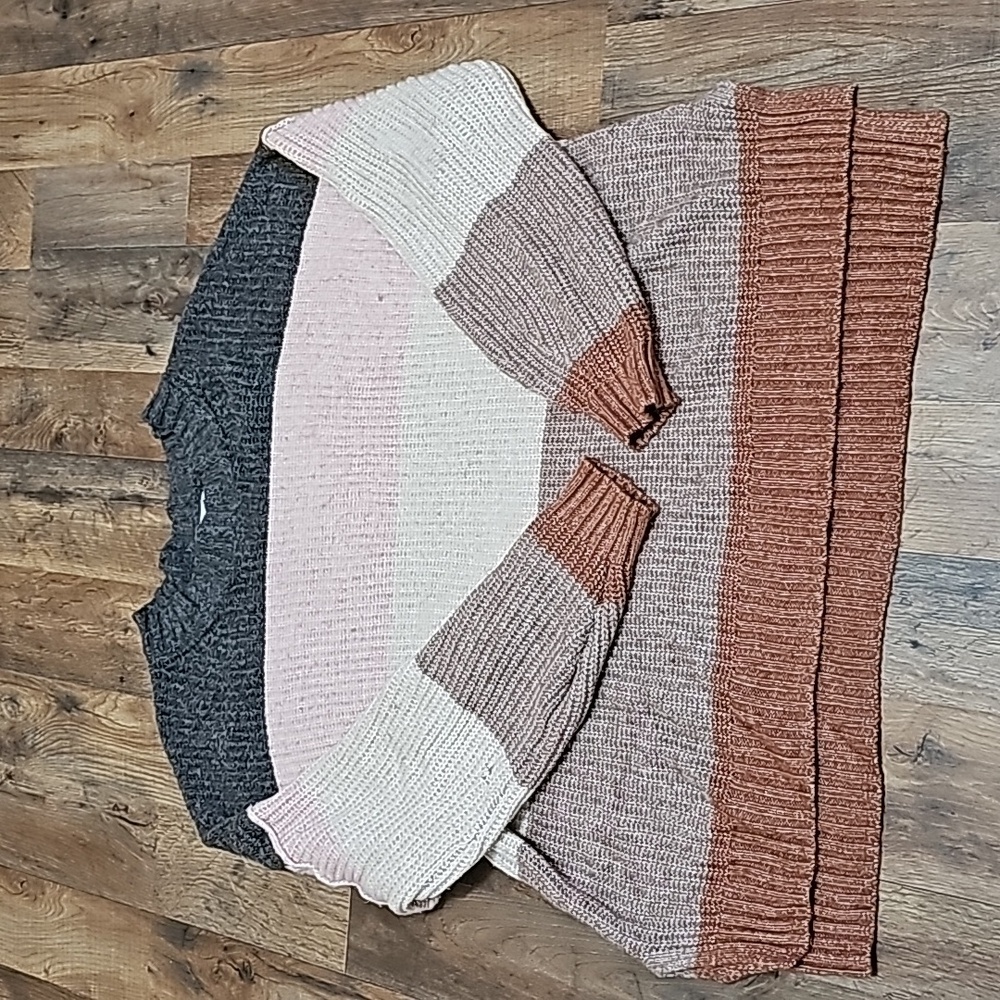 American eagle knit sweater